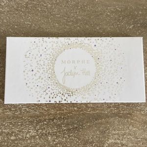Morphe by Jaclyn Hill eyeshadow palette
